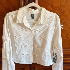 Wild Fable White Button Down Shirt with Bow Accents